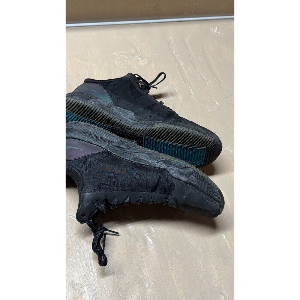 BrandBlack Rare , Black and Metalic on the back, size 8.5 - Picture 5 of 8